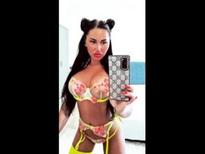 What's the name of this pornstar?