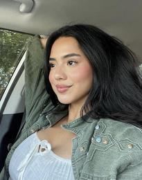 What's the name of this pornstar?