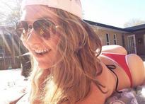 Whats the name of this girl and social media accounts?