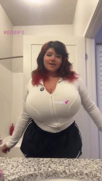What's the name of this pornstar?