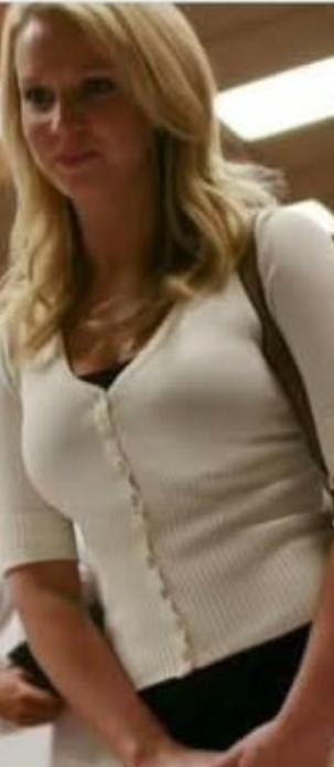 What's the name of this pornstar?