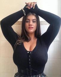 What's the name of this pornstar?