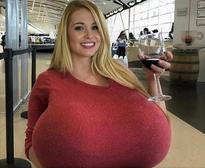 What's the name of this pornstar?