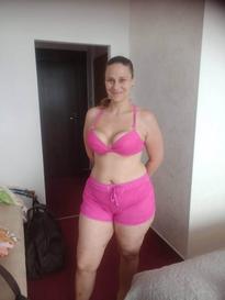What's the name of this pornstar?
