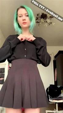 What's the name of this pornstar?