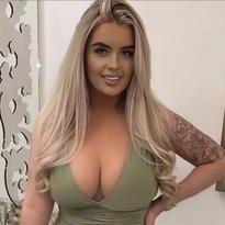 What's the name of this pornstar?