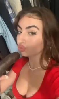 What's the name of this pornstar?