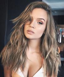 Whats this girl name? Source? Full photoshoot?