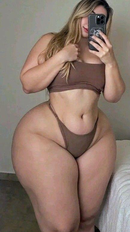 What's the name of this pornstar?
