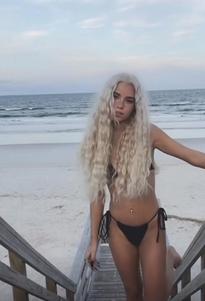 What's the name of this pornstar?
