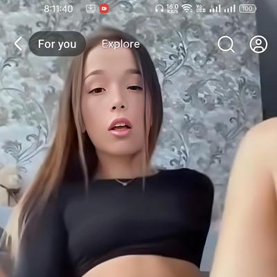 What's the name of this pornstar?