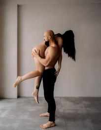 What's the name of this pornstar?