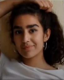 What's the name of this pornstar?