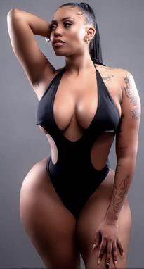 What's the name of this pornstar?