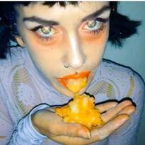 What's the name of this pornstar?