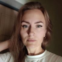 What's the name of this pornstar?