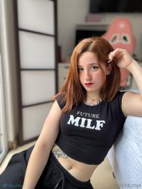 What's the name of this pornstar?