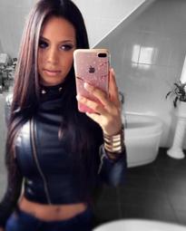 What's the name of this pornstar?