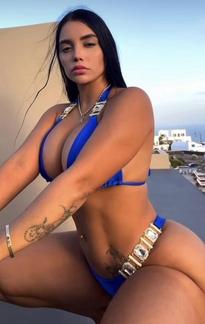 What's the name of this pornstar?