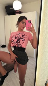 What's the name of this pornstar?