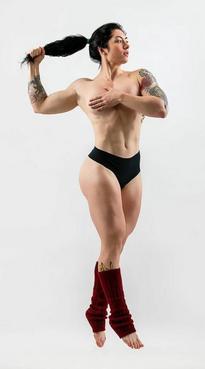 What's the name of this pornstar?