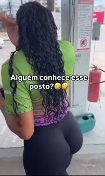 What's the name of this pornstar?
