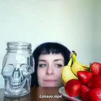 What's the name of this pornstar?