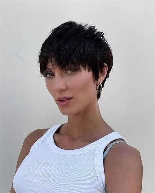 What's the name of this pornstar?