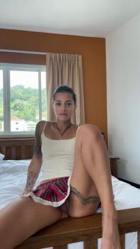 What's the name of this pornstar?