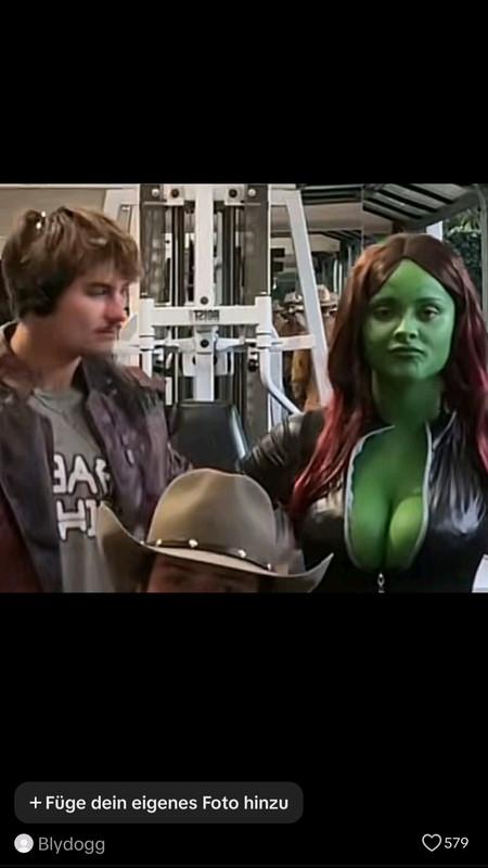 What's the name of this pornstar?