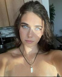 Megan Richmond - https://www.instagram.com/meganrichmond/ - https://hoo.be/meganrichmond