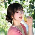 What's the name of this pornstar?