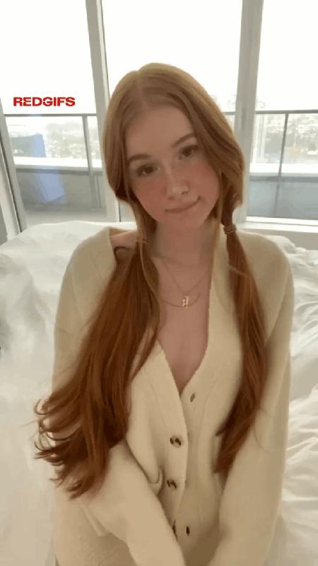 What's the name of this pornstar?