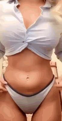 What's the name of this pornstar?
