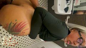 What's the name of this pornstar?