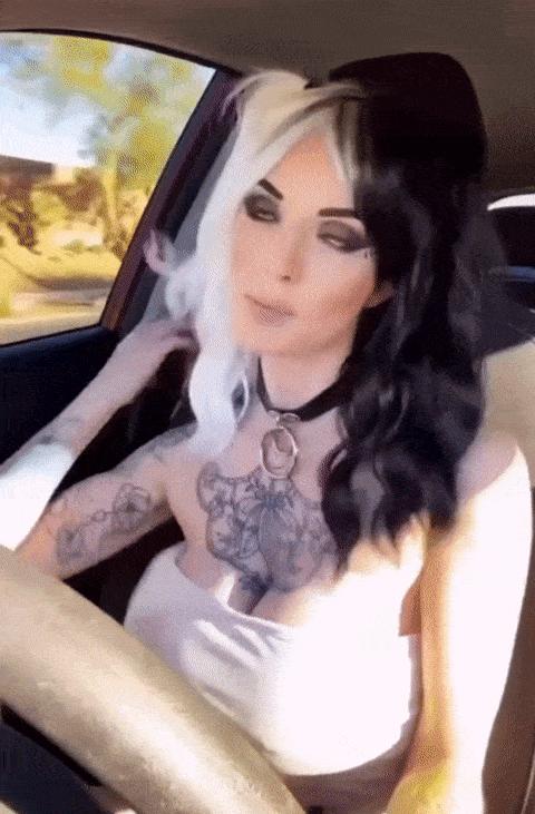 What's the name of this pornstar?