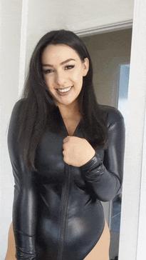 What's the name of this pornstar?