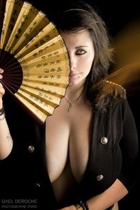 What's the name of this pornstar?