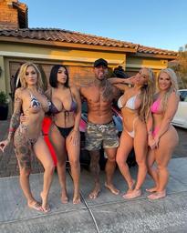 What's the name of this pornstar?