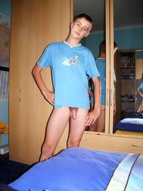 what is the name of this sexy porn boy?