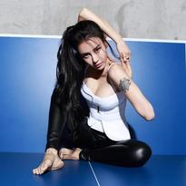 What's the name of this pornstar?