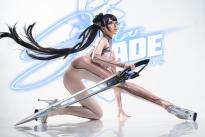 What's the name of this pornstar?