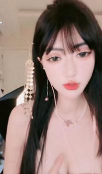 What's the name of this pornstar?