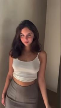 What's the name of this pornstar?