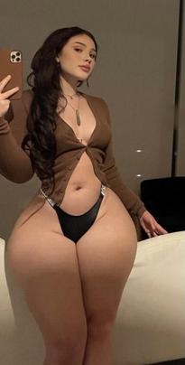 What's the name of this pornstar?