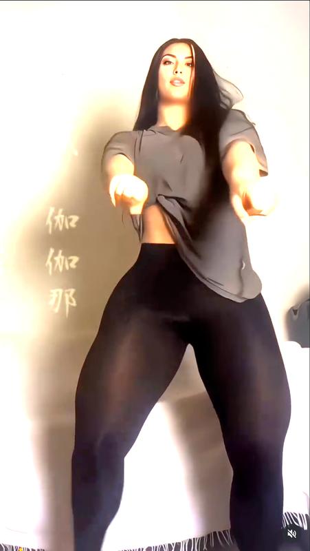 What's the name of this pornstar?