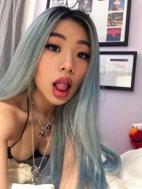 Whats this girl name? Source? Full photoshoot?