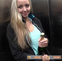 What's the name of this pornstar?