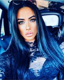 What's the name of this pornstar?