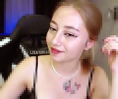 What's the name of this pornstar?